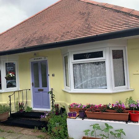 Hotel Debbie'S Digs Ashford  Esterno foto