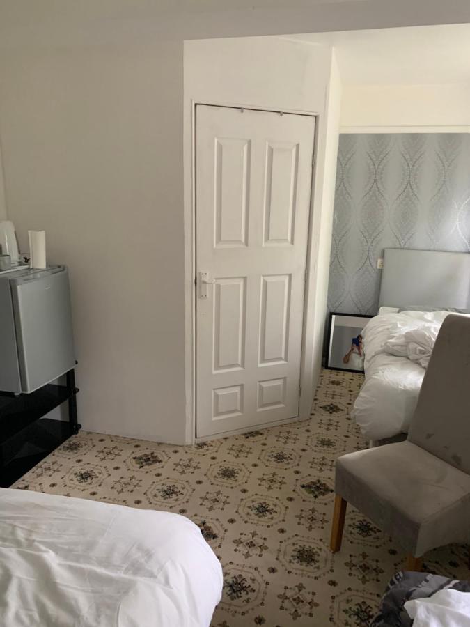 Hotel Debbie'S Digs Ashford  Esterno foto