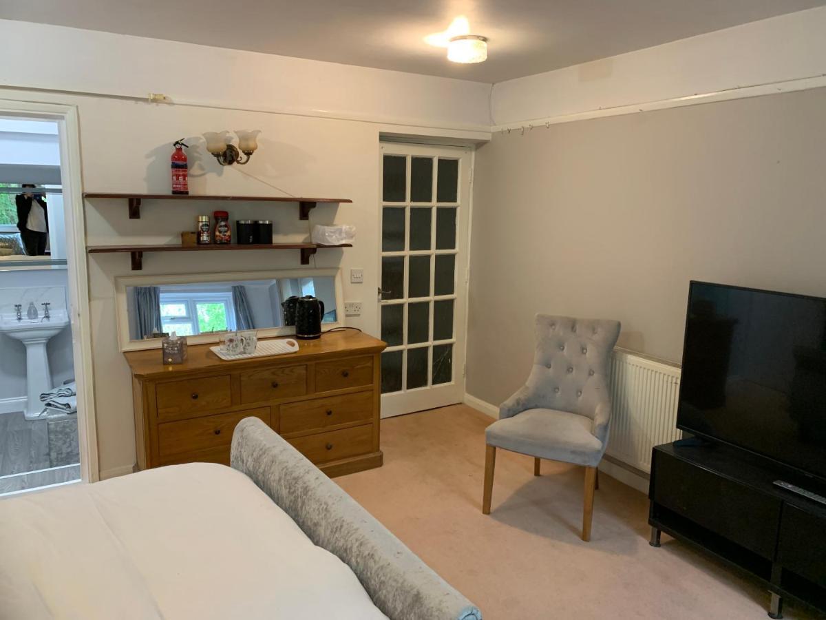 Hotel Debbie'S Digs Ashford  Esterno foto